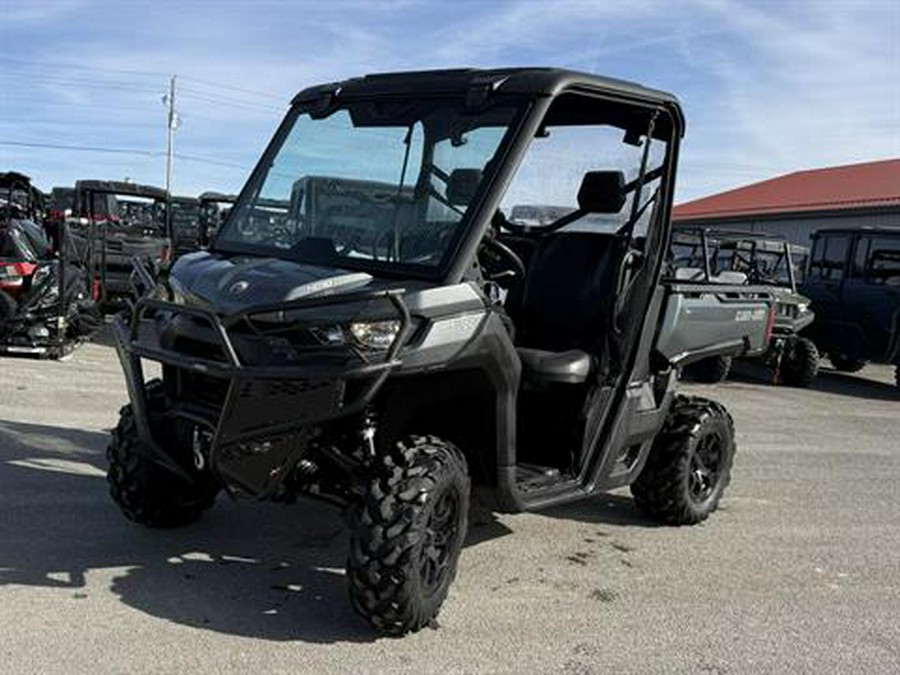 2024 Can-Am Defender XT HD10