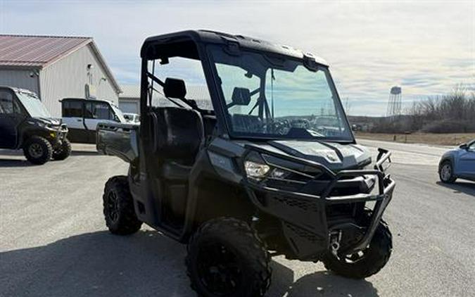 2024 Can-Am Defender XT HD10