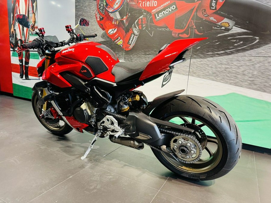 2022 Ducati Streetfighter V4 S Ducati Red