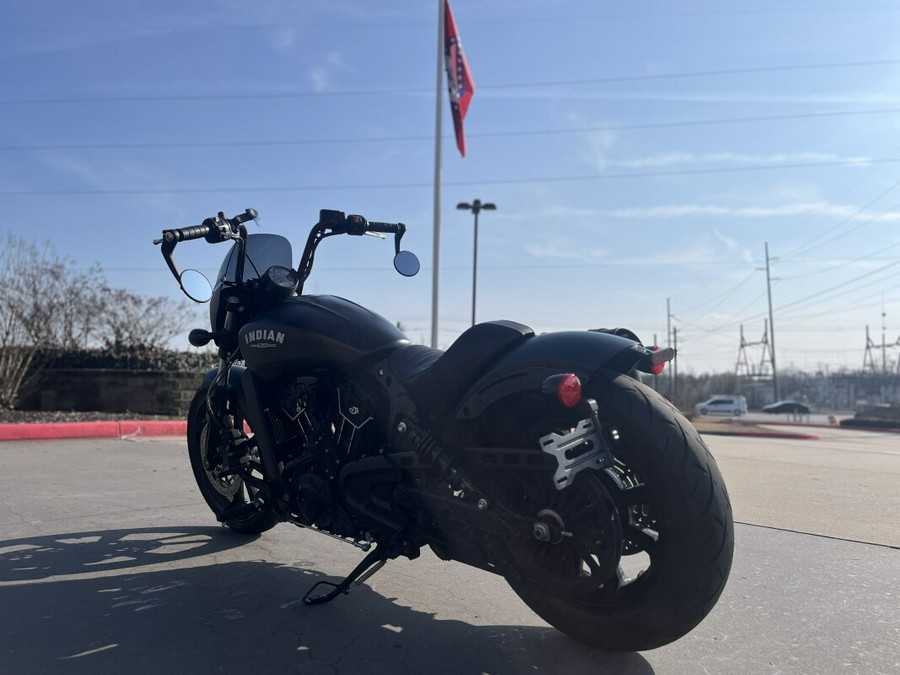 2022 Indian Scout, BLACK