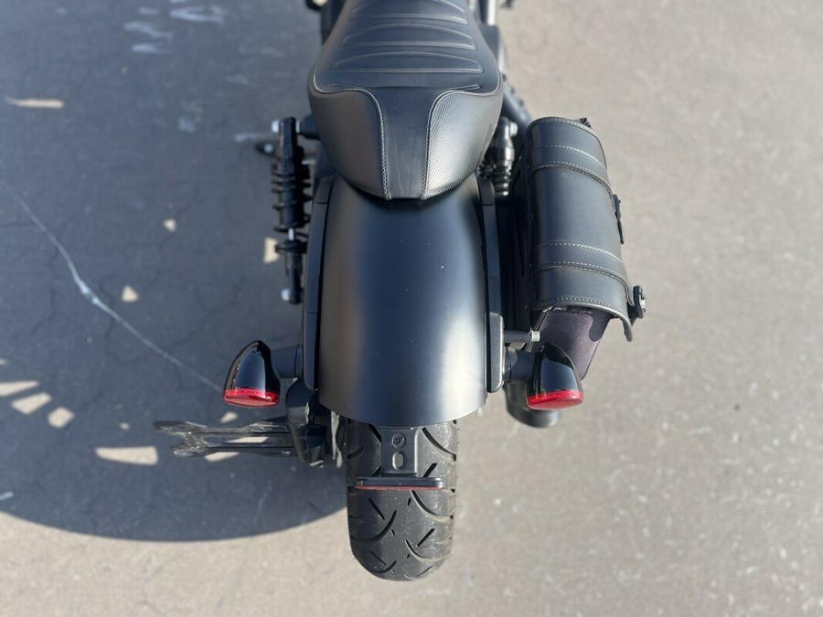 2022 Indian Scout, BLACK