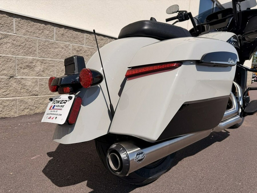 2026 Indian Challenger Dark Horse 112 W/Powerband Audio Chal