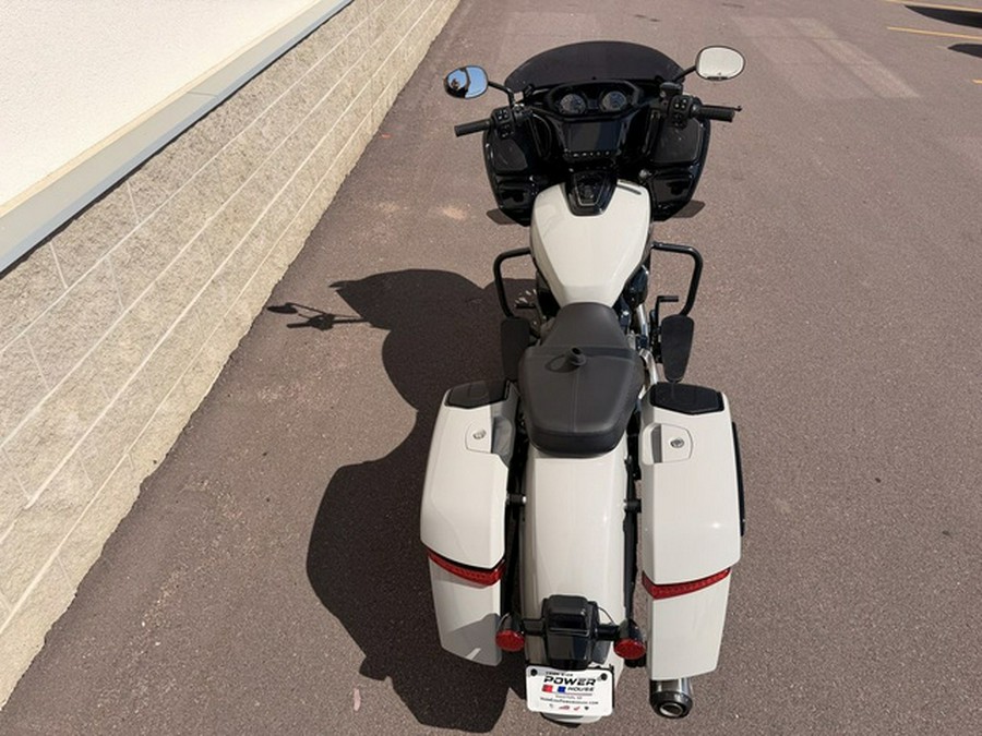 2026 Indian Challenger Dark Horse 112 W/Powerband Audio Chal