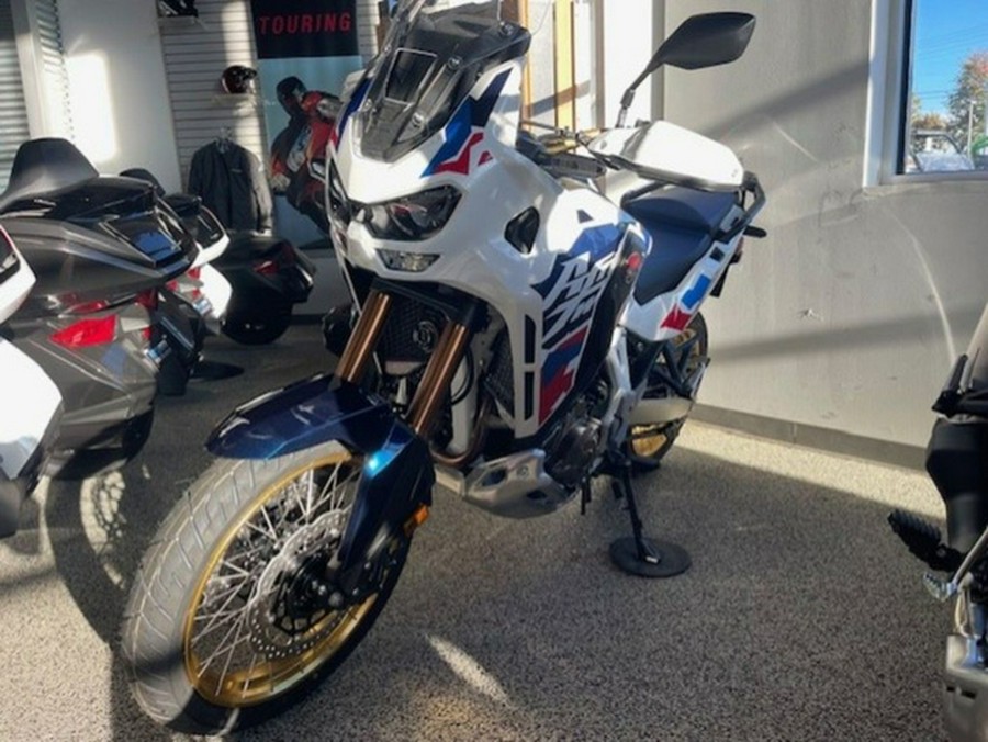 2024 Honda Africa Twin Adventure Sports ES DCT