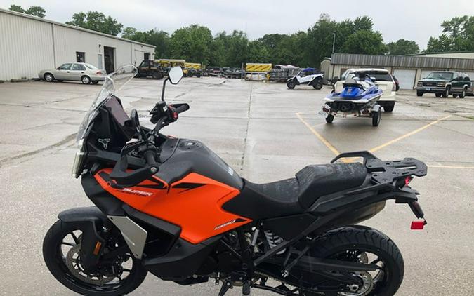 2027 KTM Super Adventure 1390 S EVO