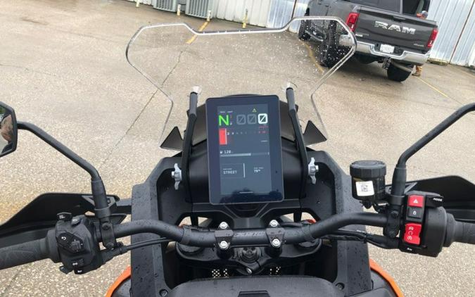 2027 KTM Super Adventure 1390 S EVO