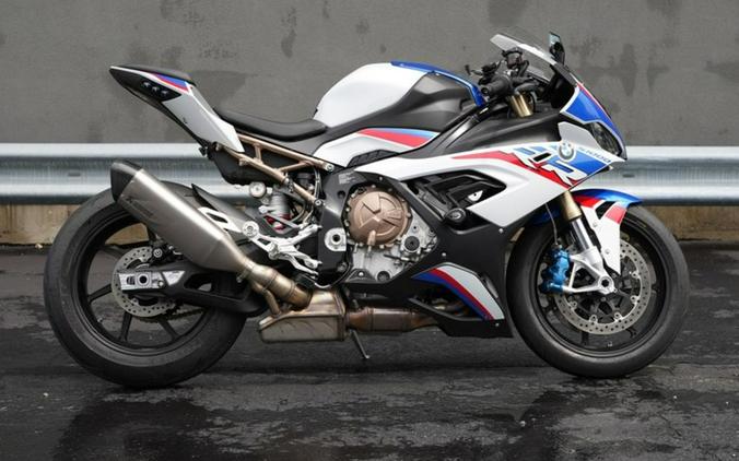 2022 BMW S 1000 RR Light White / Racing Blue / Racing Red