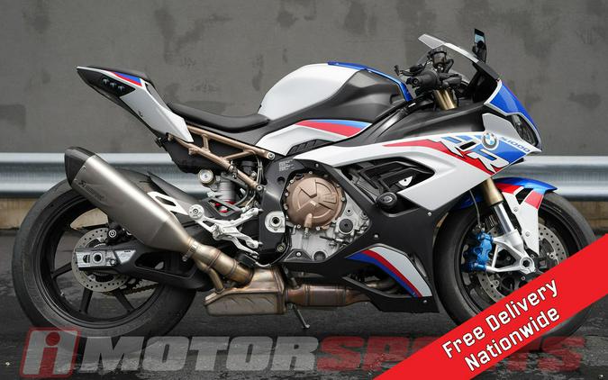 2022 BMW S 1000 RR Light White / Racing Blue / Racing Red