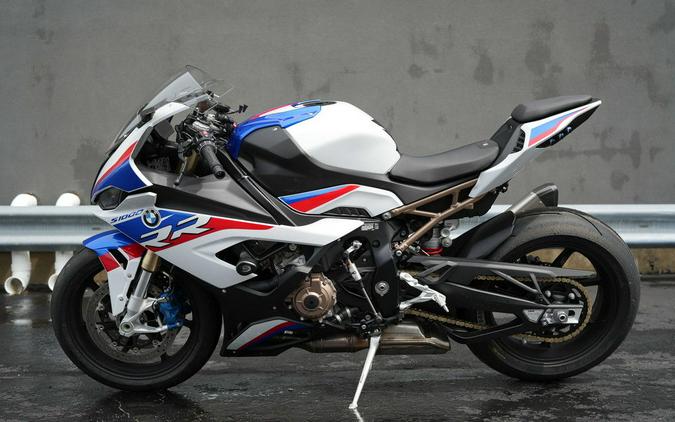 2022 BMW S 1000 RR Light White / Racing Blue / Racing Red