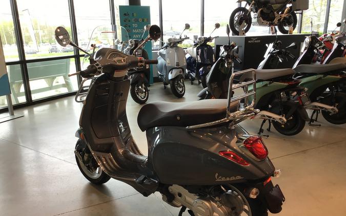 2023 Vespa Primavera 50 Touring