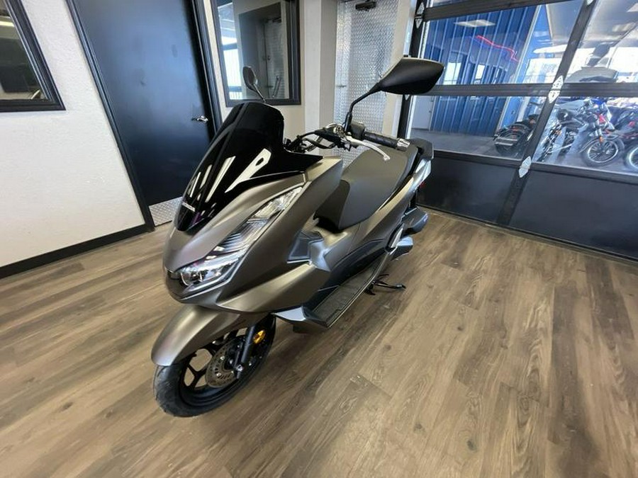 2023 Honda® PCX