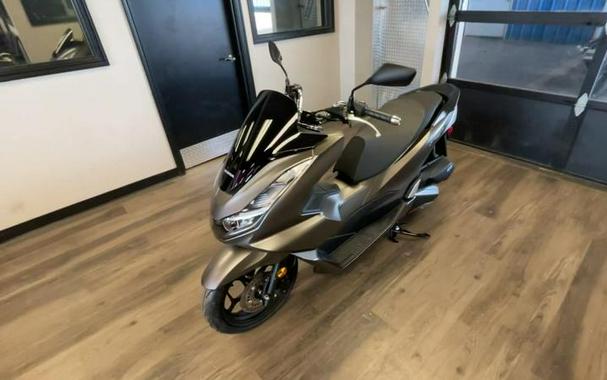 2023 Honda® PCX