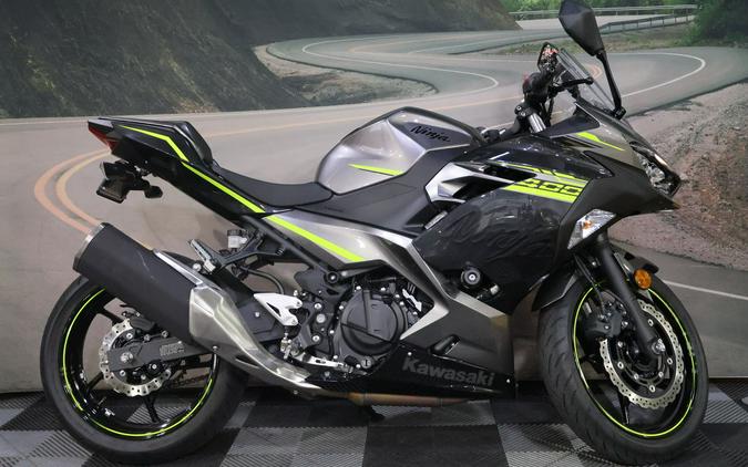 2021 Kawasaki Ninja 400 And 650 First Look Preview