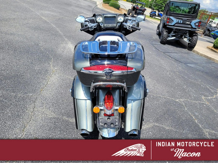 2021 Indian Motorcycle® Roadmaster® Alumina Jade/Thunder Black