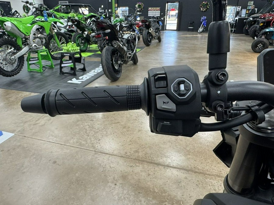 2025 Honda CB750 Hornet