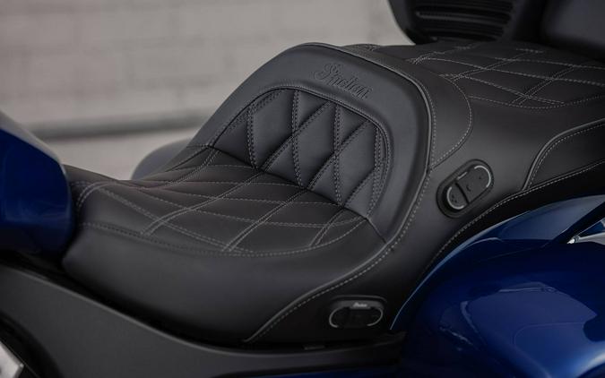 2022 Indian Motorcycle® Pursuit Limited with Premium Package