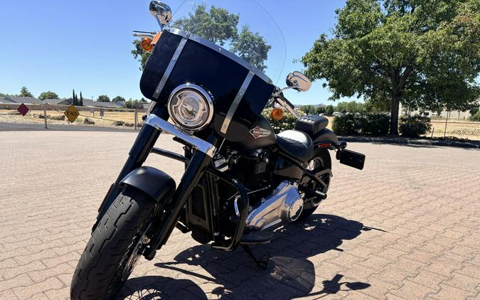 FLSL 2020 Softail Slim®