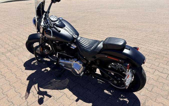 FLSL 2020 Softail Slim®