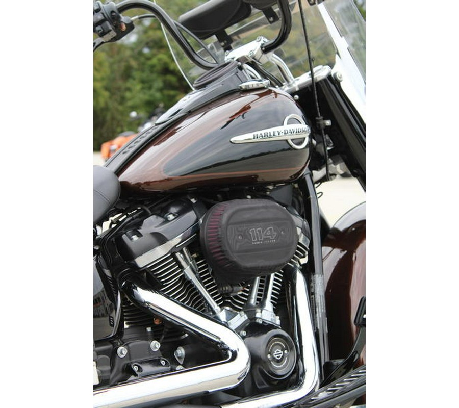 2019 Harley-Davidson® FLHCS - Heritage Classic 114