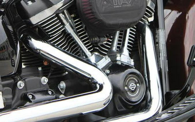 2019 Harley-Davidson® FLHCS - Heritage Classic 114
