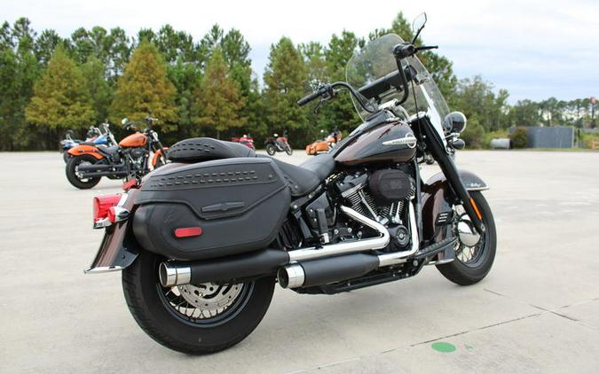 2019 Harley-Davidson® FLHCS - Heritage Classic 114