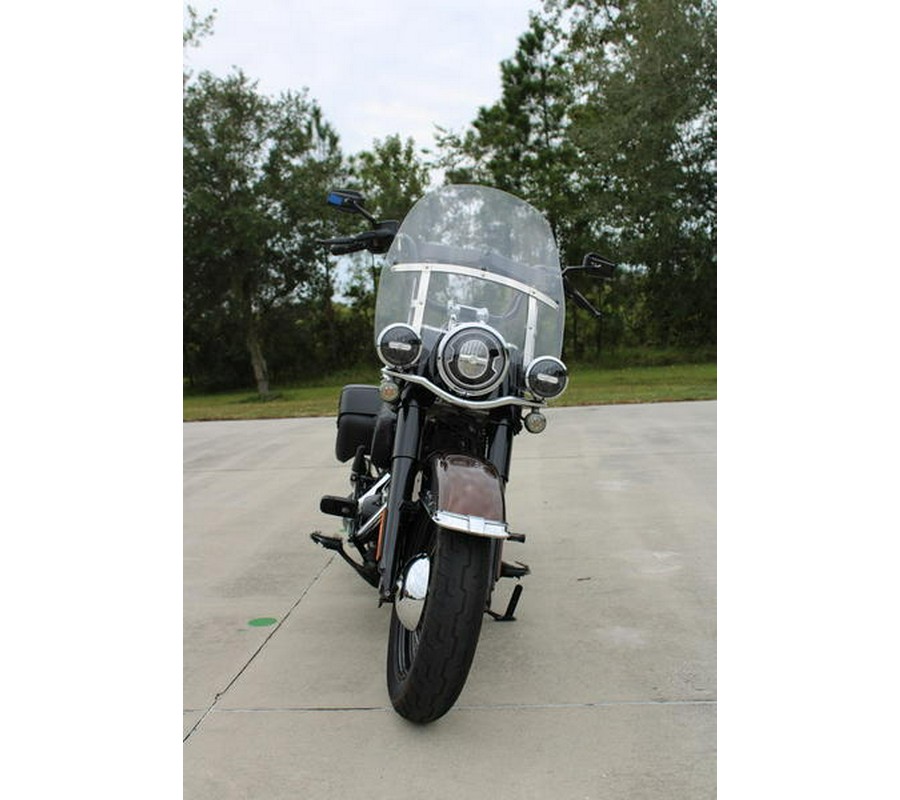 2019 Harley-Davidson® FLHCS - Heritage Classic 114
