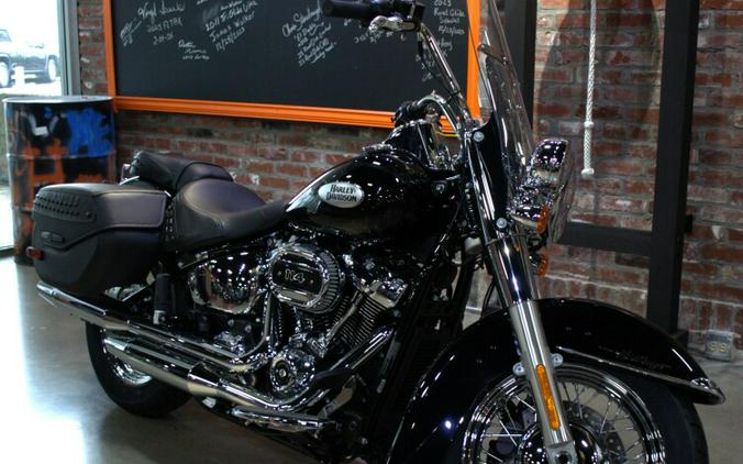 2024 Harley-Davidson Heritage Classic Vivid Black