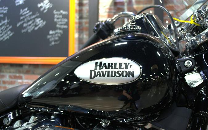 2024 Harley-Davidson Heritage Classic Vivid Black