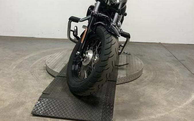 2019 Harley-Davidson® XL 1200C - Sportster® 1200 Custom