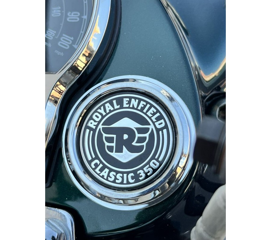 2023 Royal Enfield Classic 350 Halcyon Green