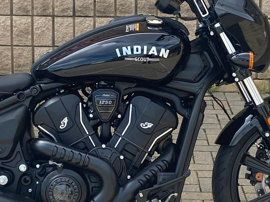 2025 Indian Motorcycle® Sport Scout® Limited Black Metallic