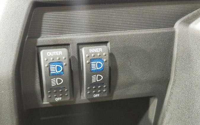 2025 Kawasaki Teryx4™ S LE