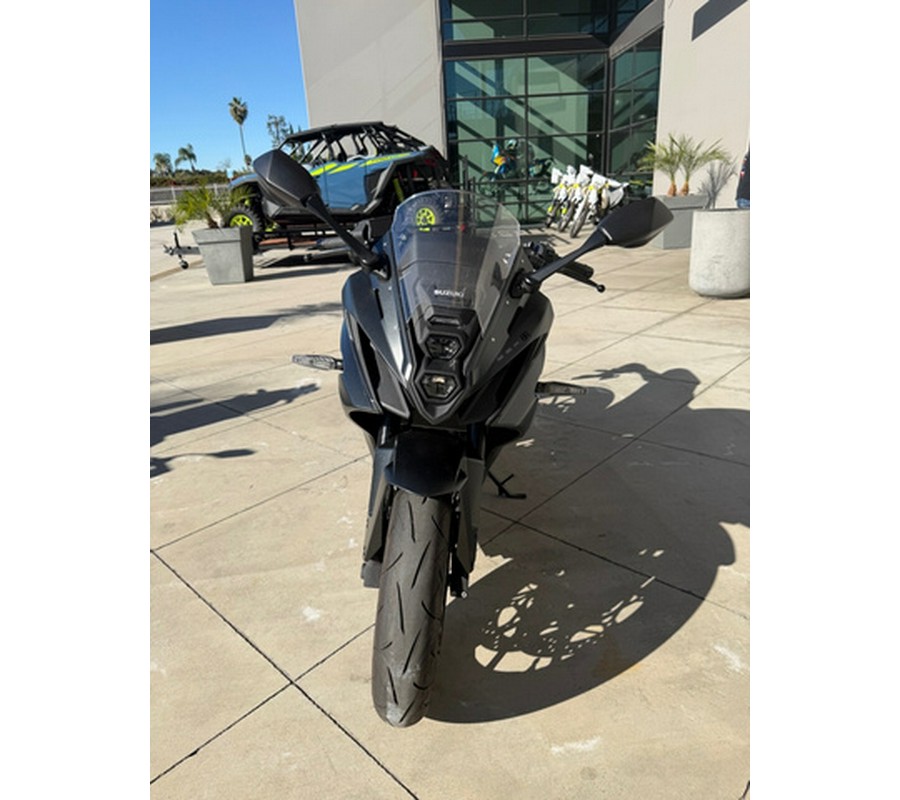 2025 Suzuki GSX-S 8R