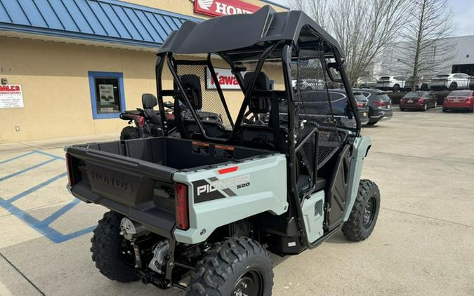 2026 Honda Pioneer 520
