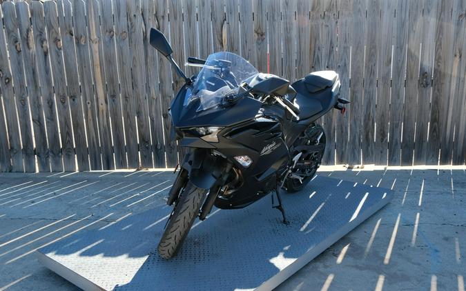 2026 KAWASAKI NINJA 500 ABS