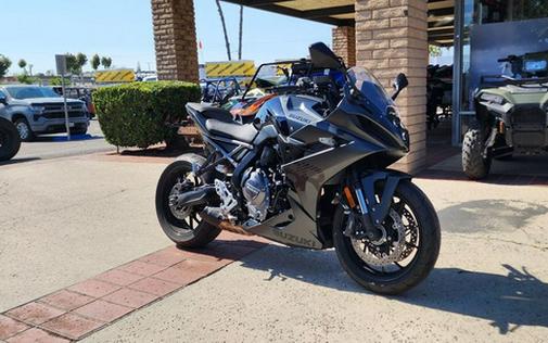 2025 Suzuki GSX 8R