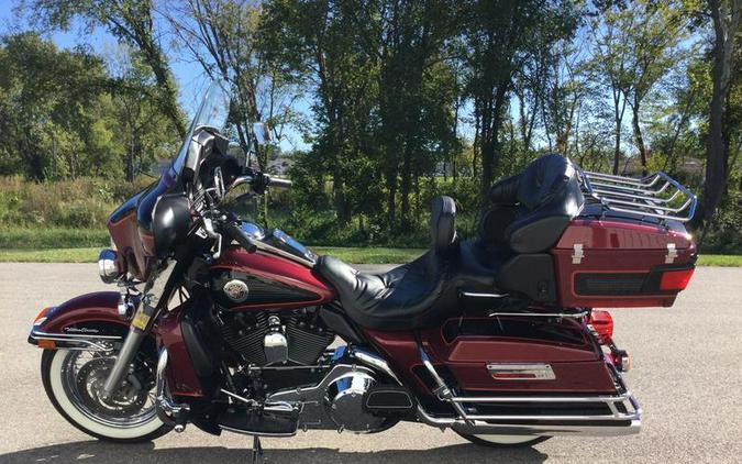 2002 Harley-Davidson® FLHTCUI - Electra Glide® Ultra Classic® Injection