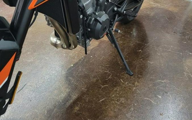 2024 KTM 790 Duke