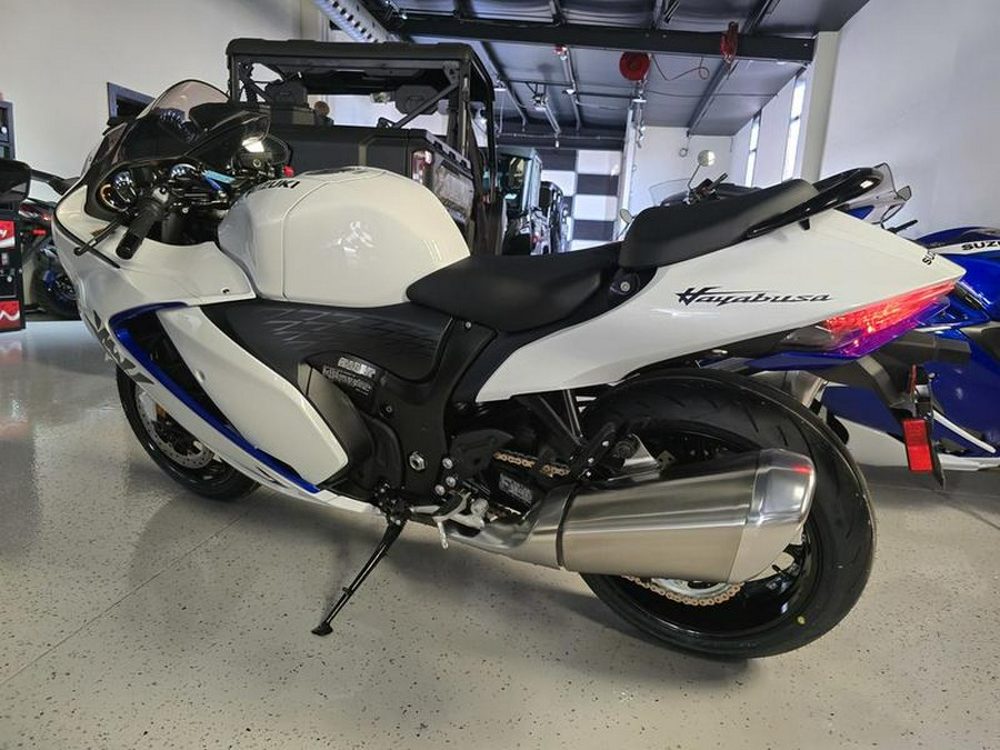 2026 Suzuki GSX1300RRQM6