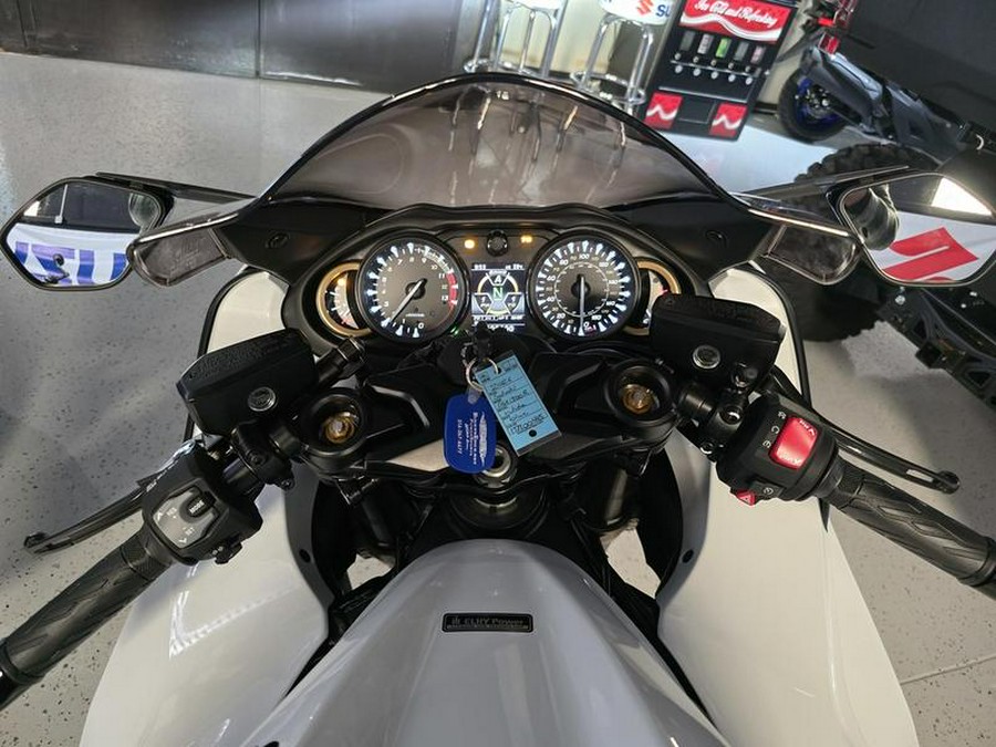 2026 Suzuki GSX1300RRQM6