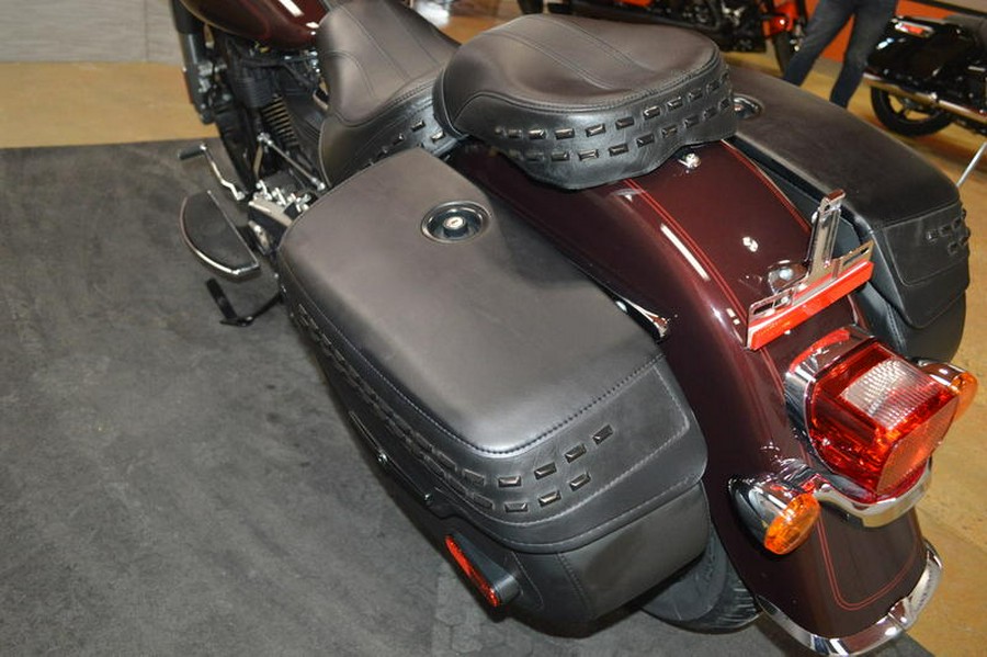 2022 Harley-Davidson® FLHCS - Heritage Classic 114