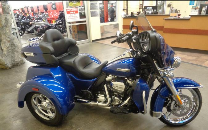 2017 Harley-Davidson Tri Glide® Ultra