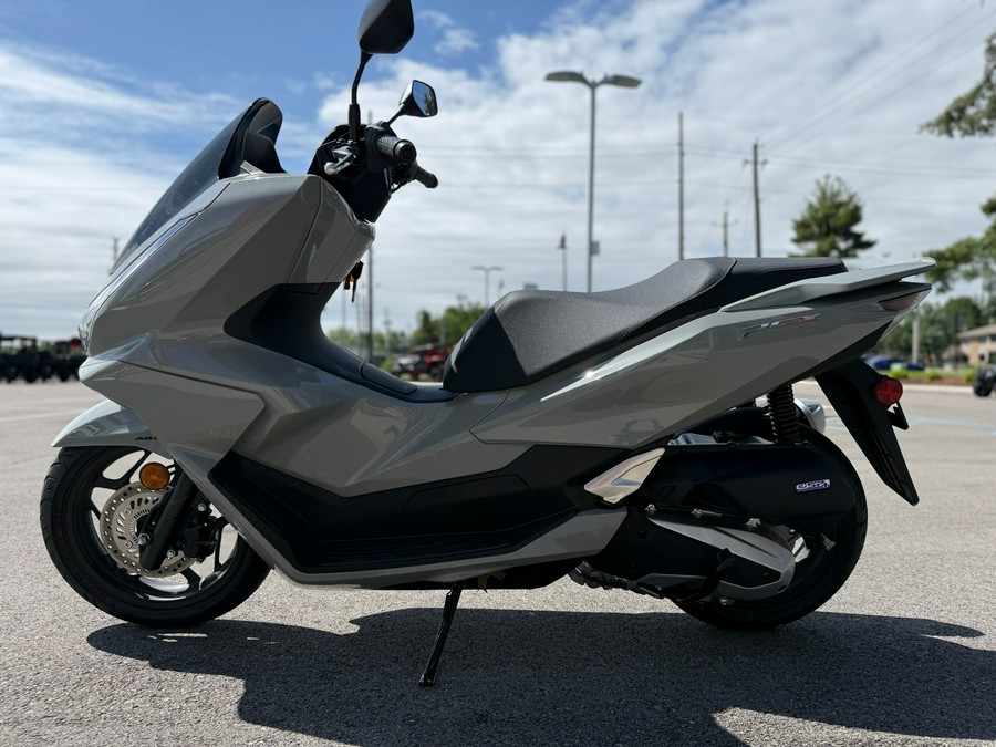 2025 Honda PCX