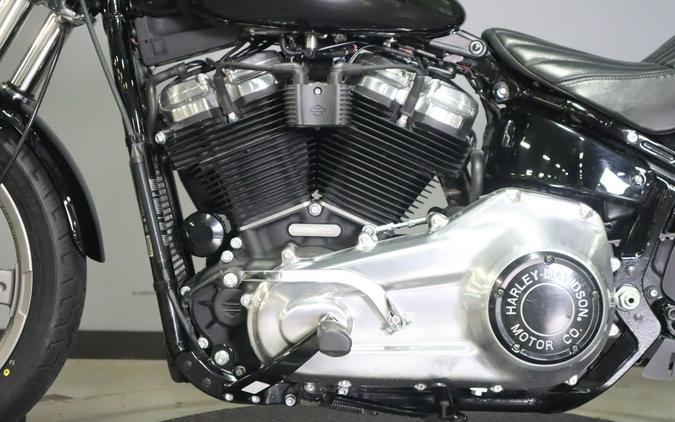 2022 Harley-Davidson Softail Standard (FXST)