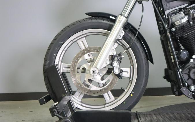2022 Harley-Davidson Softail Standard (FXST)