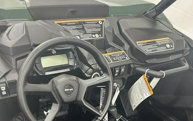 2024 Can-Am® Commander DPS 1000R