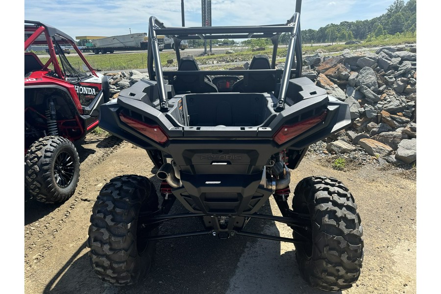 2024 Polaris Industries RZR XP 1000 Sport White Lightning