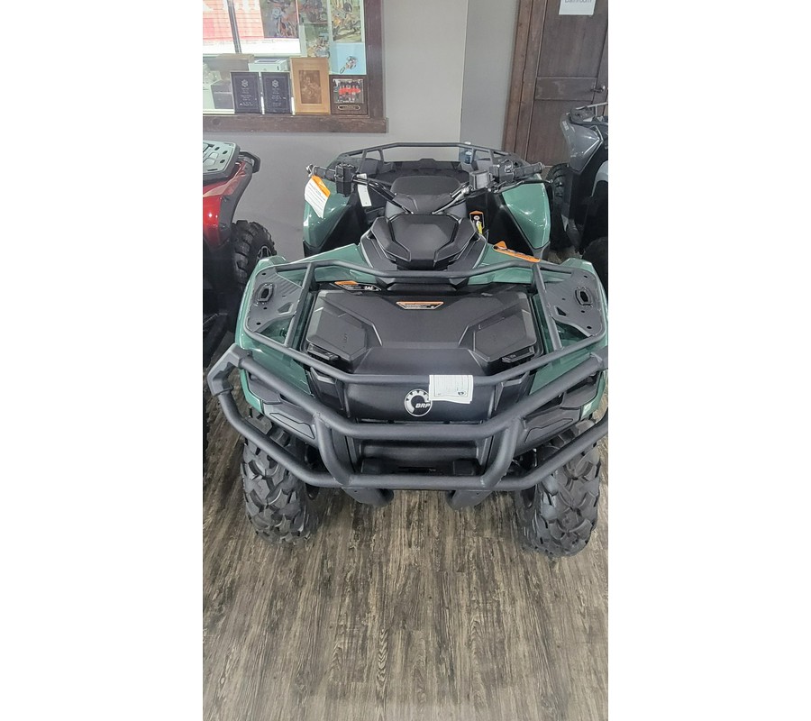 2025 Can-Am Outlander PRO XU HD7