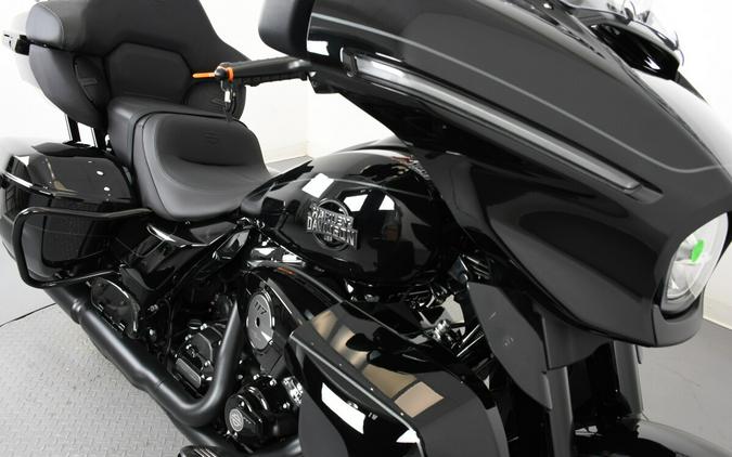 2026 Harley-Davidson® FLHXL Street Glide Limited