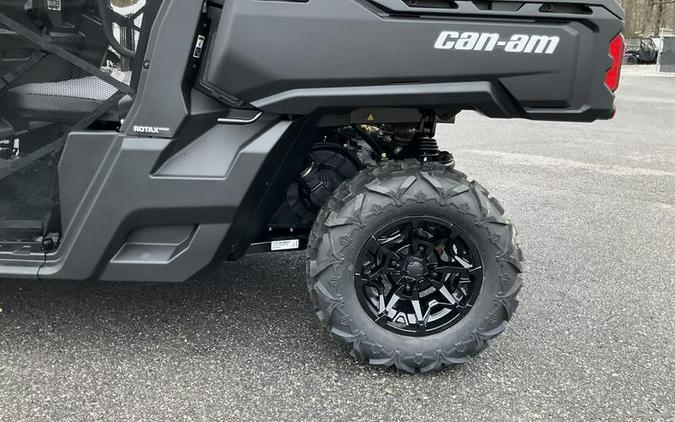 2024 Can-Am® Defender MAX DPS HD9 Timeless Black